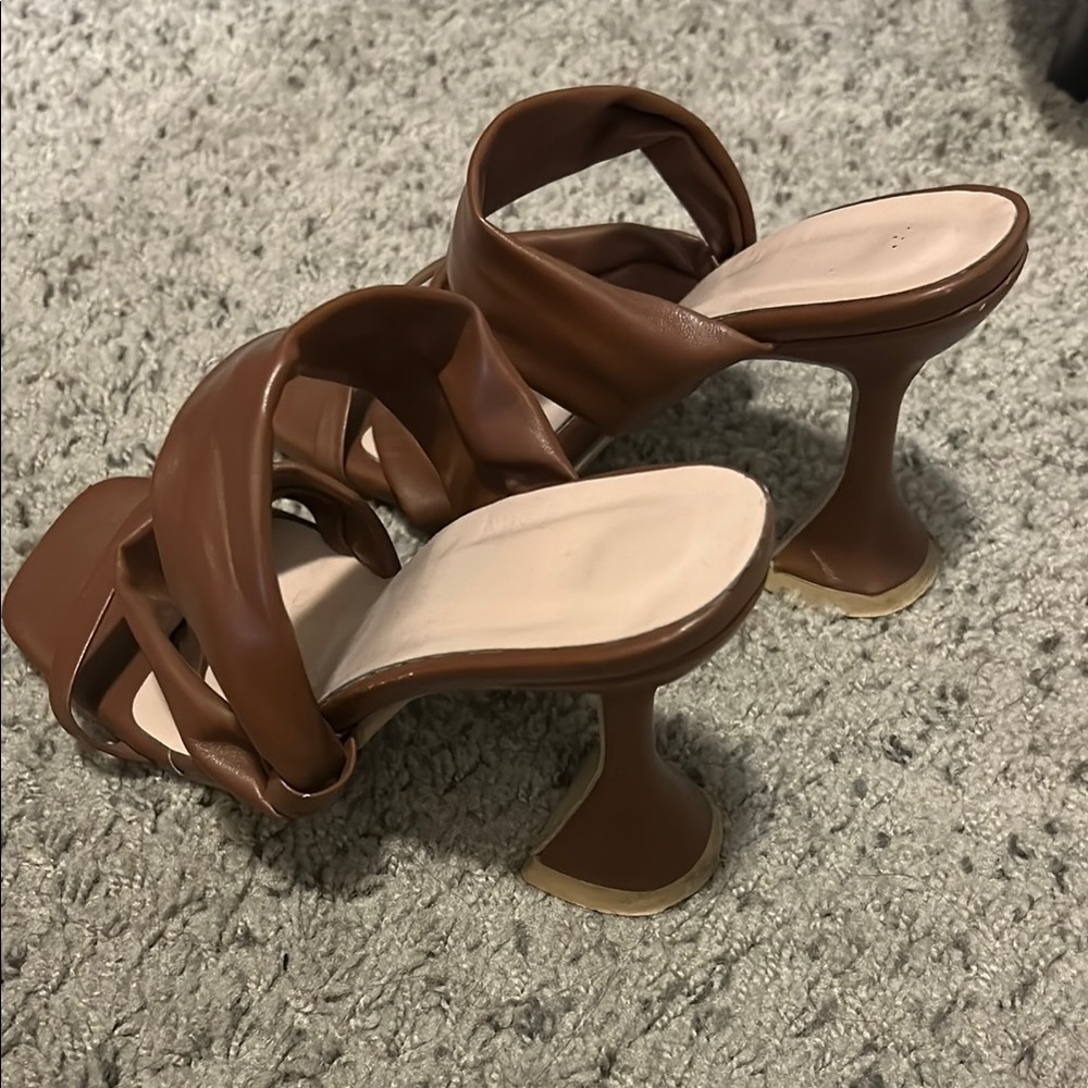 Brown Leather Mules with Chunky Heel - Picture 2 of 3